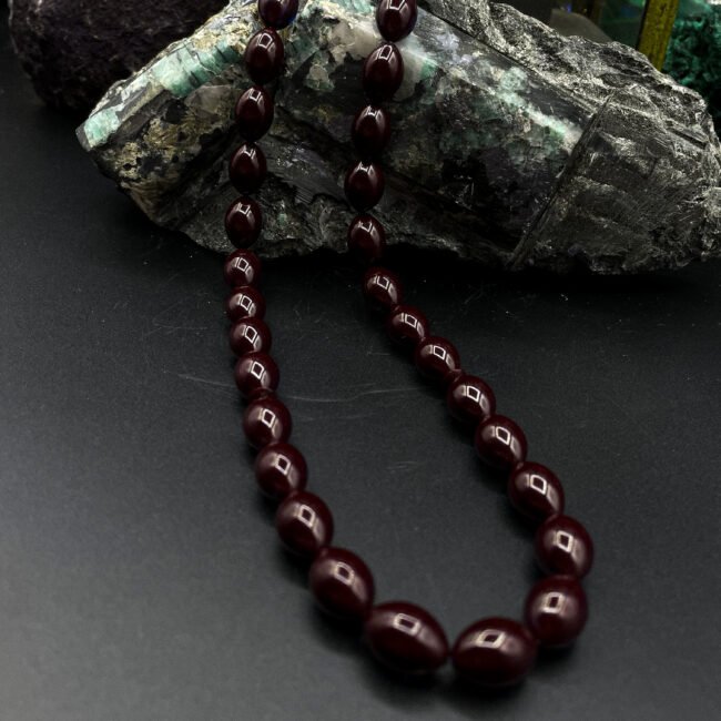 Koyu bordo el yapımı gümüş püsküllü tesbih – 34 cm