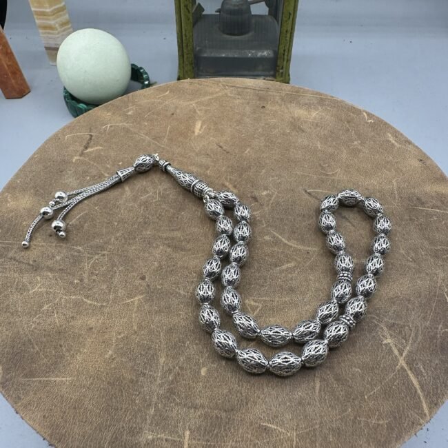 El Işçiliği Hafif Ve Şık Fizyon Arpa Kesim Oksitli Tesbih - 925 Ayar Gümüş - 21 gram 25 Cm