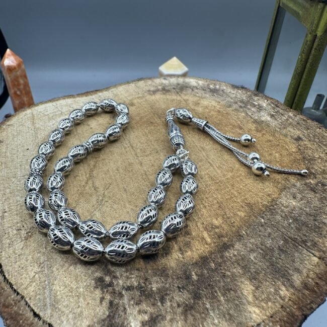 El Işçiliği Hafif Ve Şık Fizyon Arpa Kesim Oksitli Tesbih - 925 Ayar Gümüş - 20 gram 24 Cm