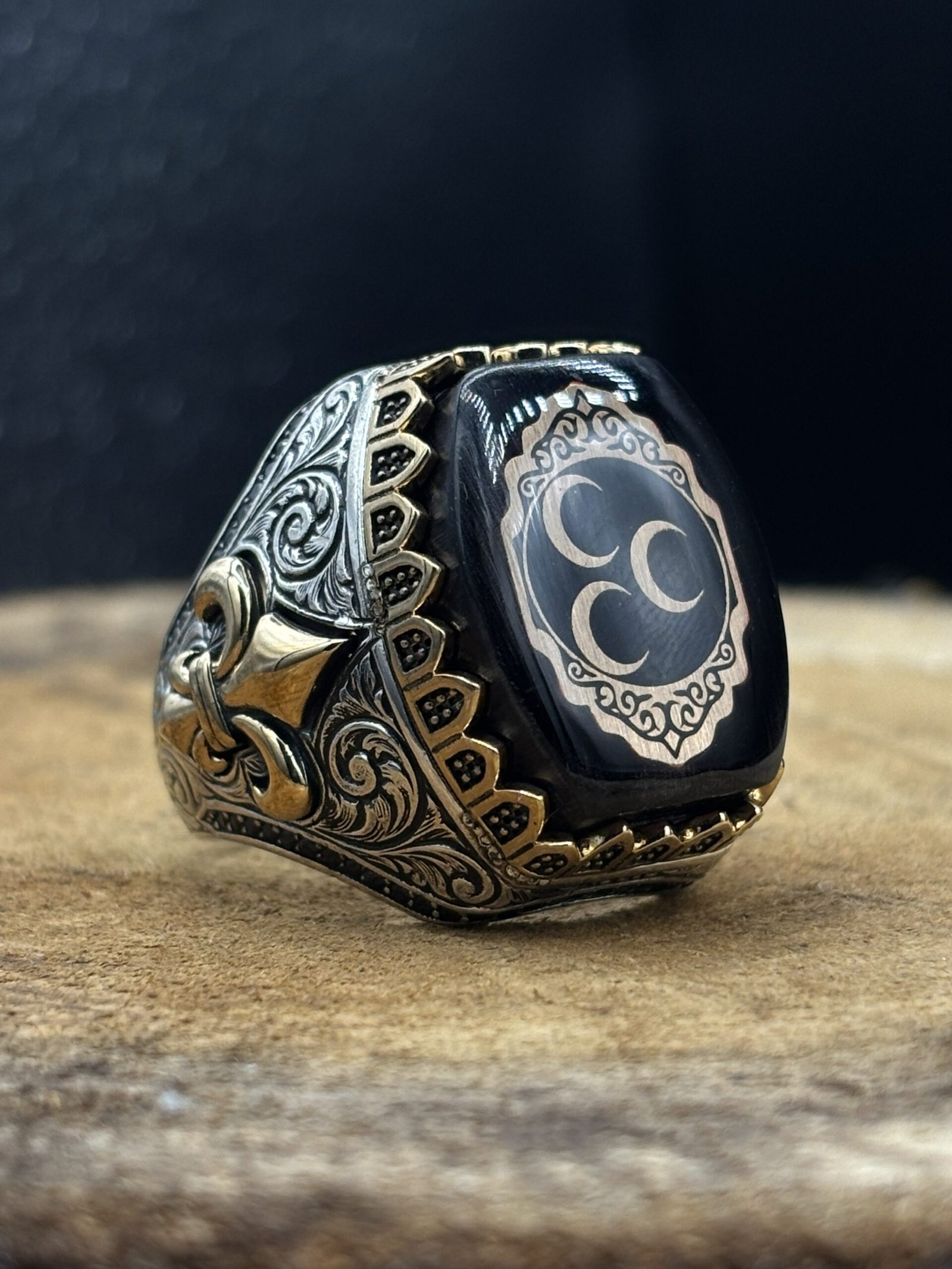 Erkek Zirkon Taşlı 3 Hilal Modeli 925 Ayar Gümüş Yüzük – El İşçiliği, 22 Gram Özel Tasarım - Görsel 4