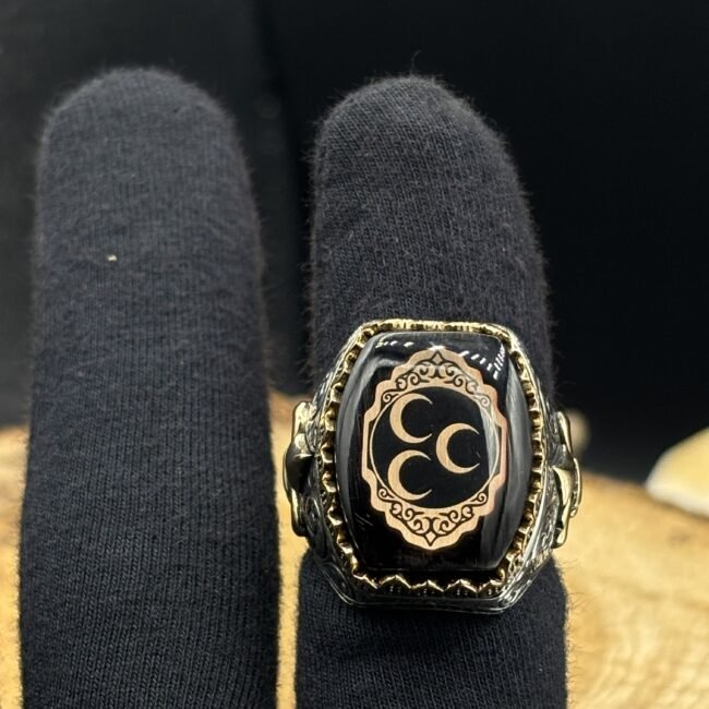 Erkek Zirkon Taşlı 3 Hilal Modeli 925 Ayar Gümüş Yüzük – El İşçiliği, 22 Gram Özel Tasarım