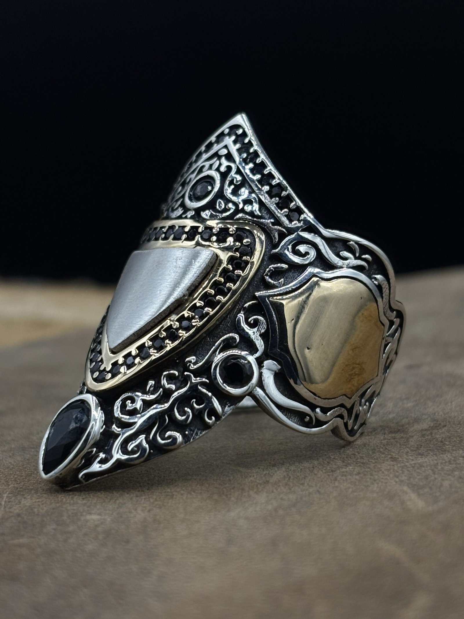 925 Ayar Gümüş Siyah Zirkon Taşlı Zihgir Model Erkek Yüzük – 17 gr - Görsel 2