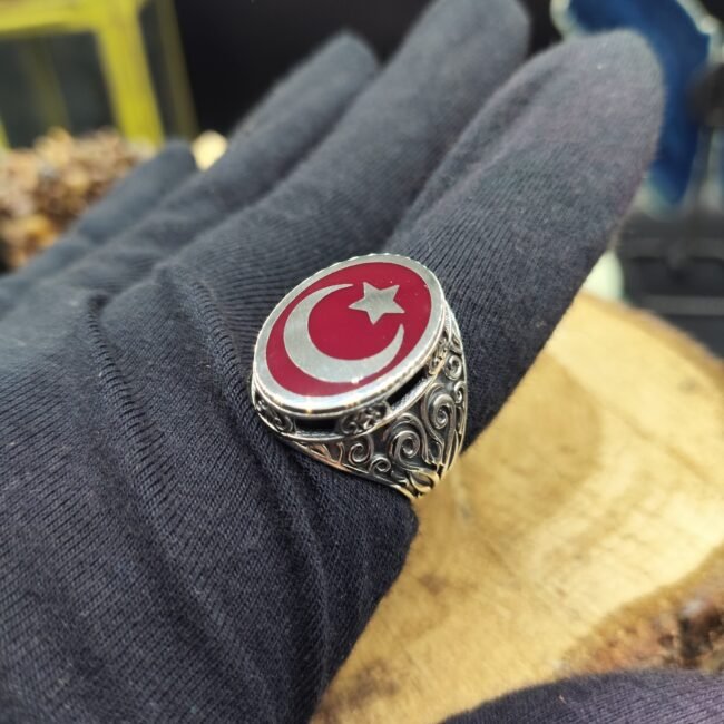 Türk Bayrağı İşlemeli 925 Ayar Gümüş Erkek Yüzük – El İşçiliği, 11 Gram Özel Tasarım