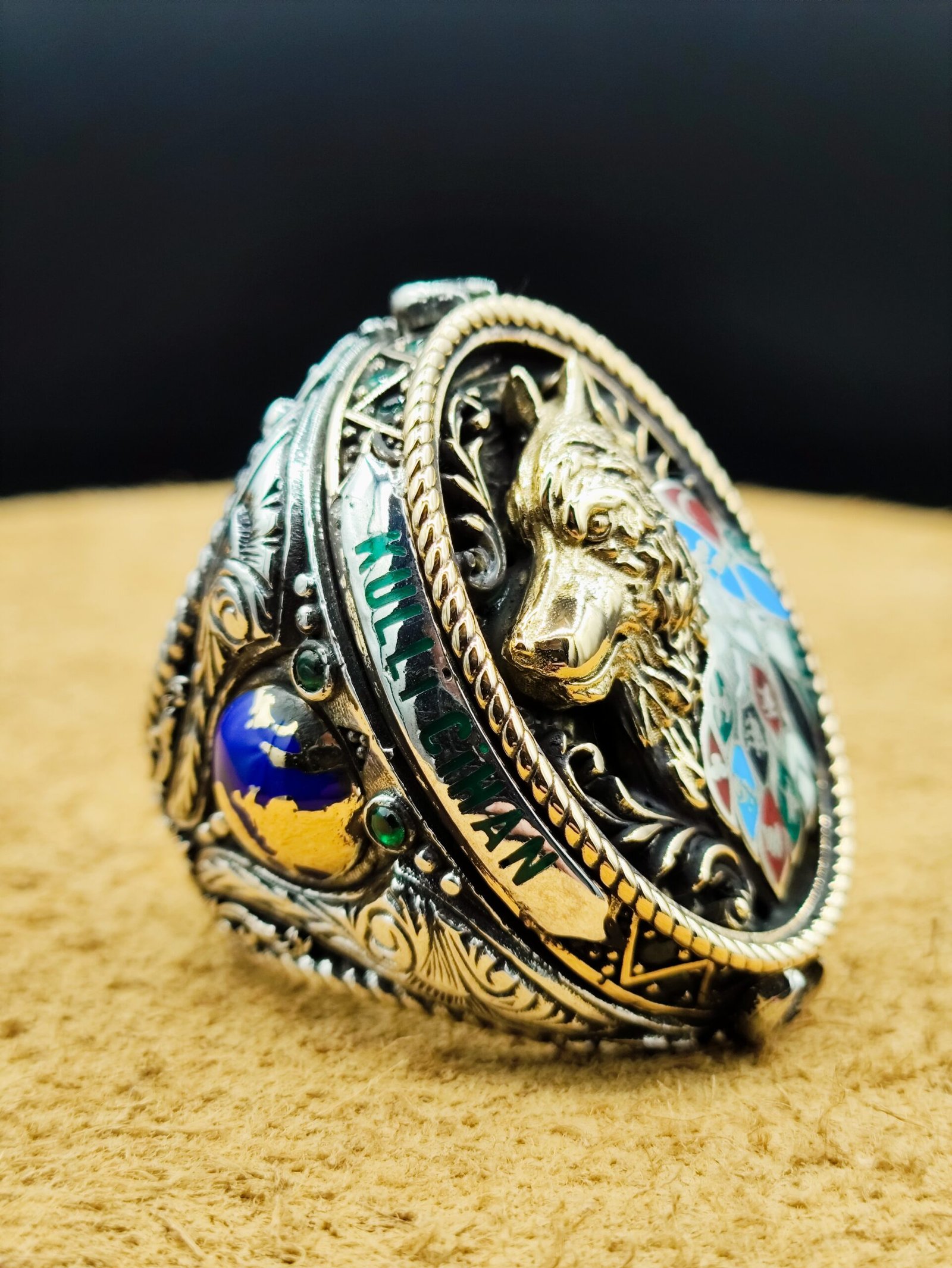 42 Gram Kurt Başlı Mineli 925 Ayar Gümüş Erkek Yüzük – Etnik Motifli Oval Tasarım - Görsel 3