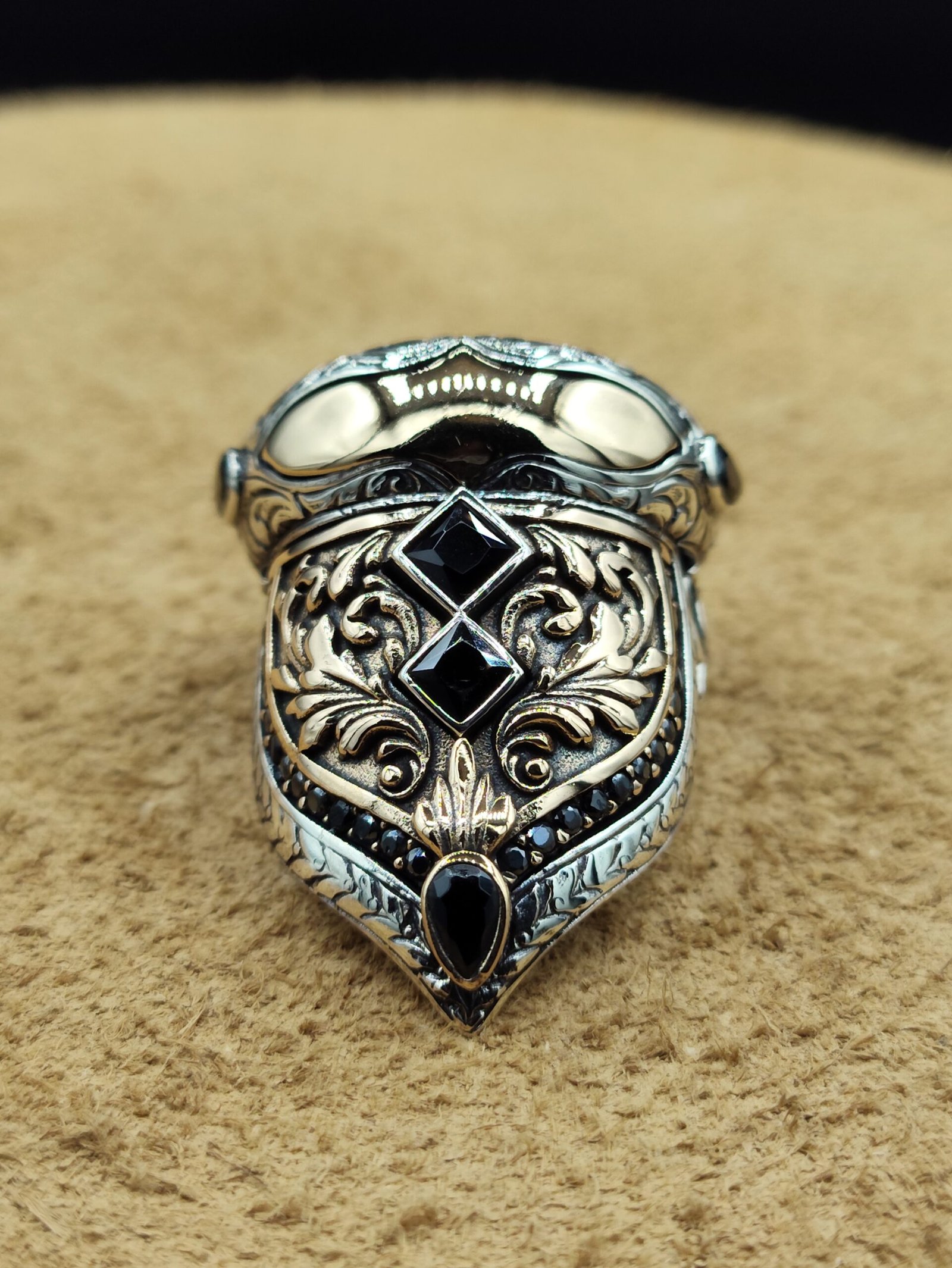 925 Ayar Gümüş 19 Gram Erkek Yüzük Siyah Zirkon Taşlı Özel Tasarım Ayarlanabilir Ölçü - Görsel 2