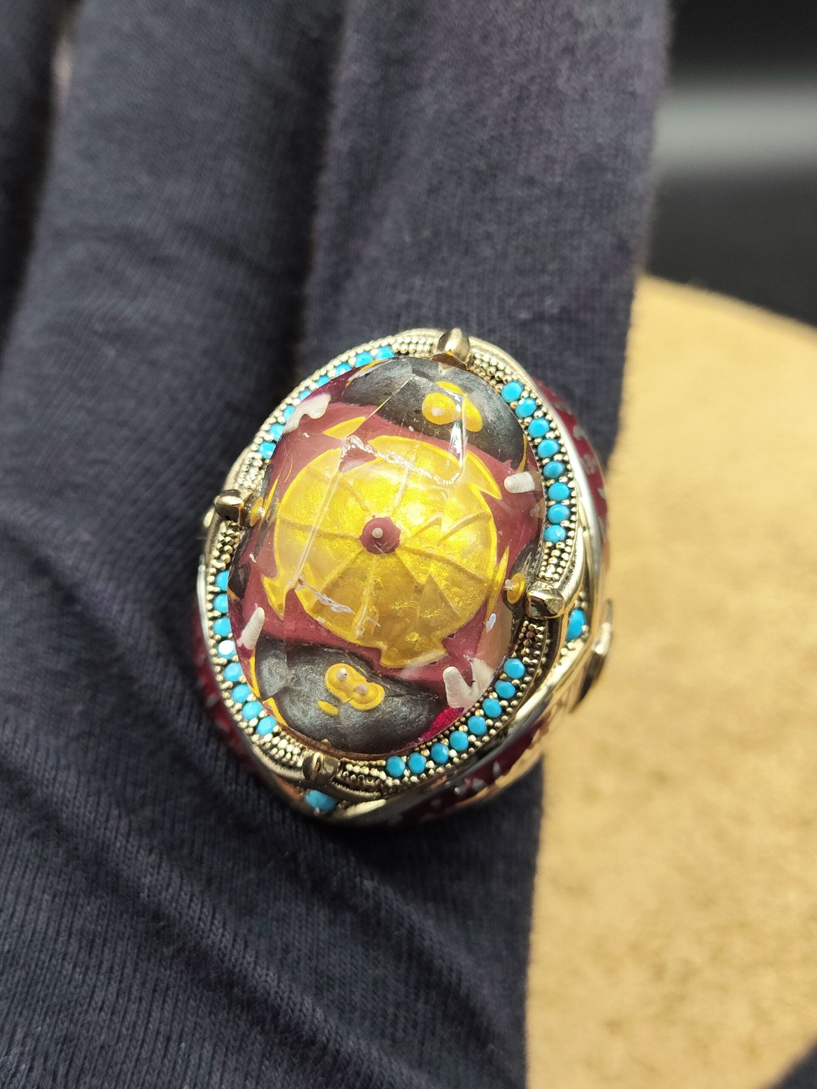 30 Gram 925 Ayar Gümüş Erkek Yüzük – Cami Motifli Büyük Bombeli Taşlı Özel Tasarım - Görsel 5